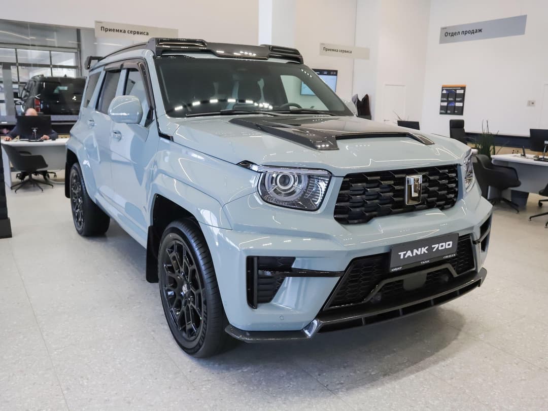 Tank 700 Edition One 3.0 HEV 9AT 4WD в лизинг - 7