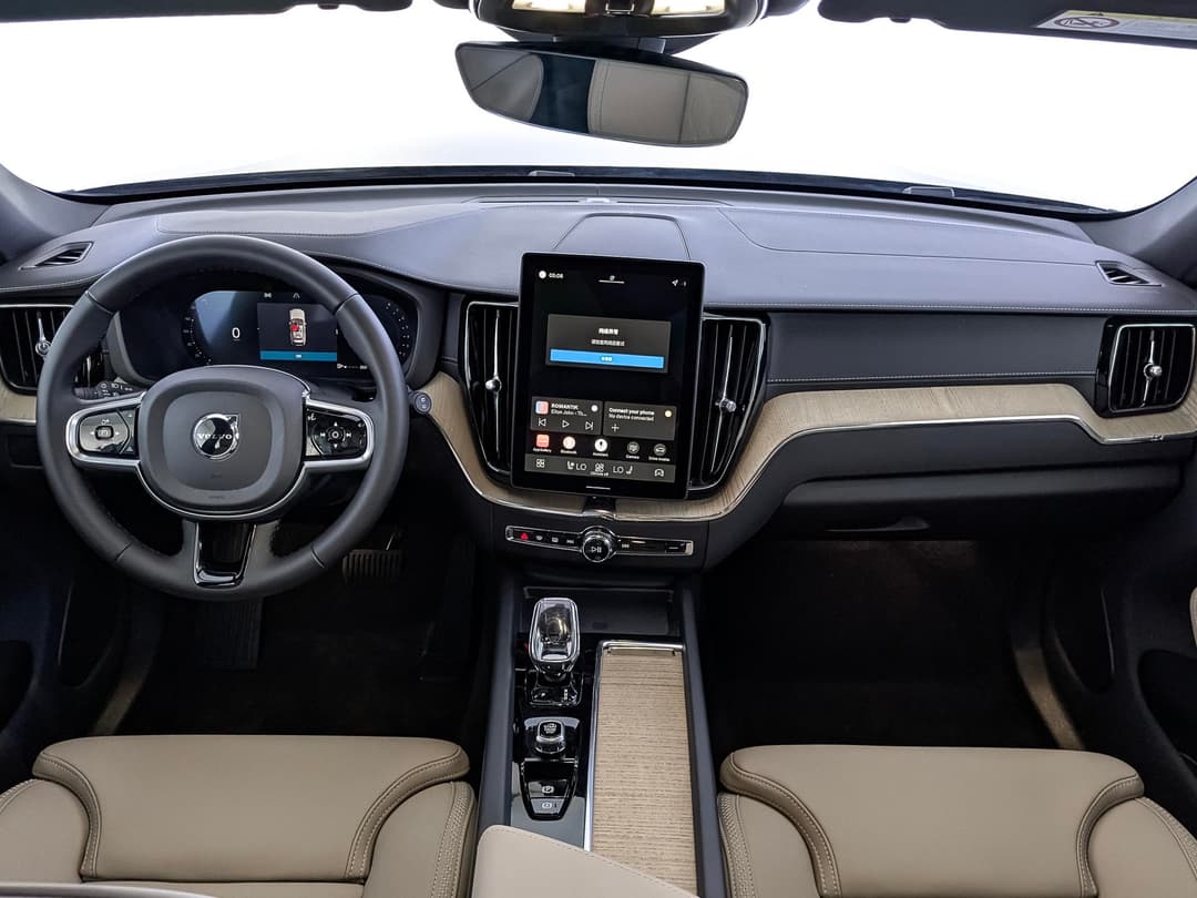 Volvo XC60 B5 Zhiyuan Deluxe Edition 250hp 8AT в лизинг - 11