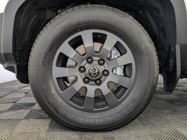 Toyota Land Cruiser Prado Mid VX 2.8d АКП в лизинг - 8