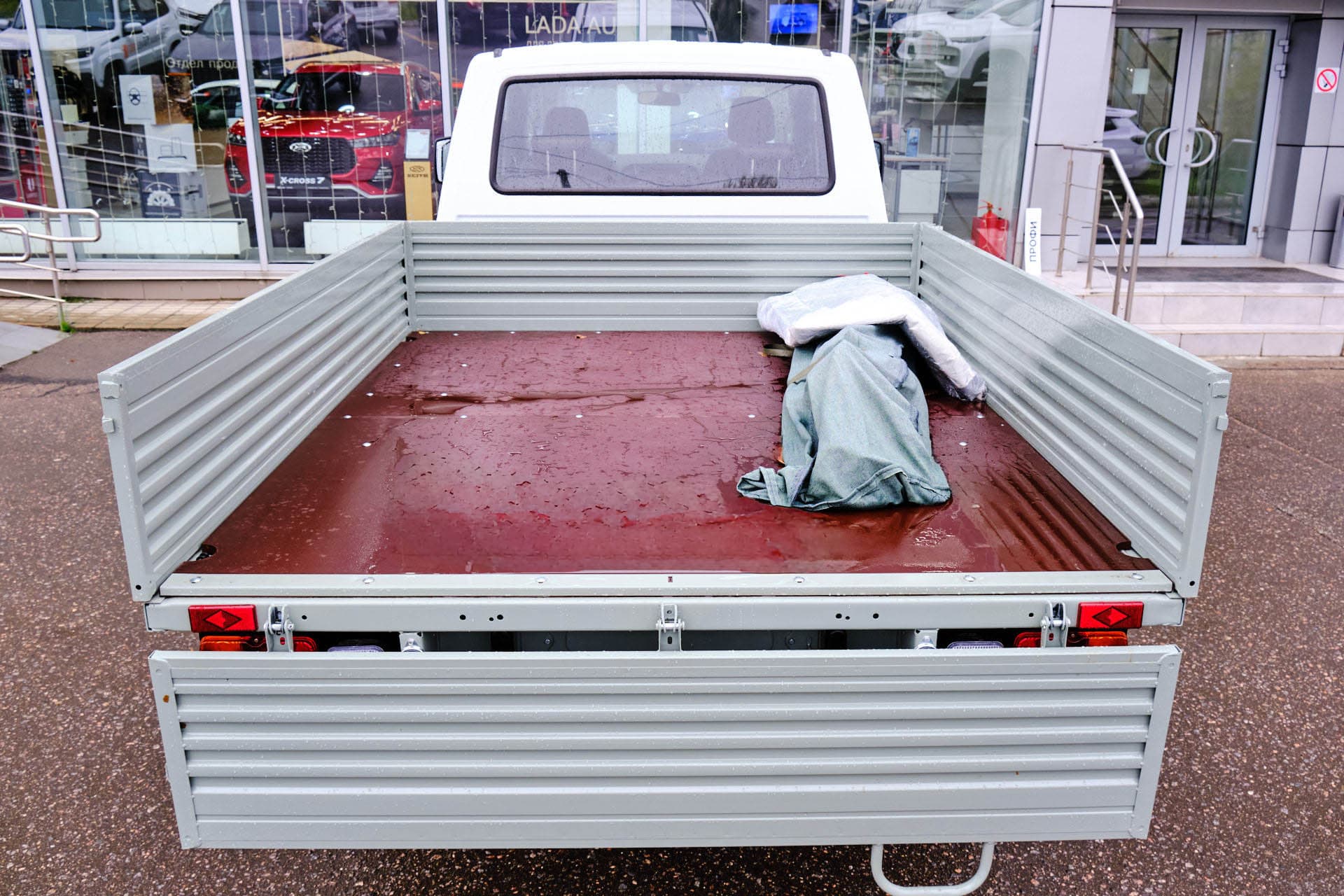 UAZ Profi двухрядная кабина Двойная кабина с бортом Base 4х4 2.7 5MT в лизинг - 10