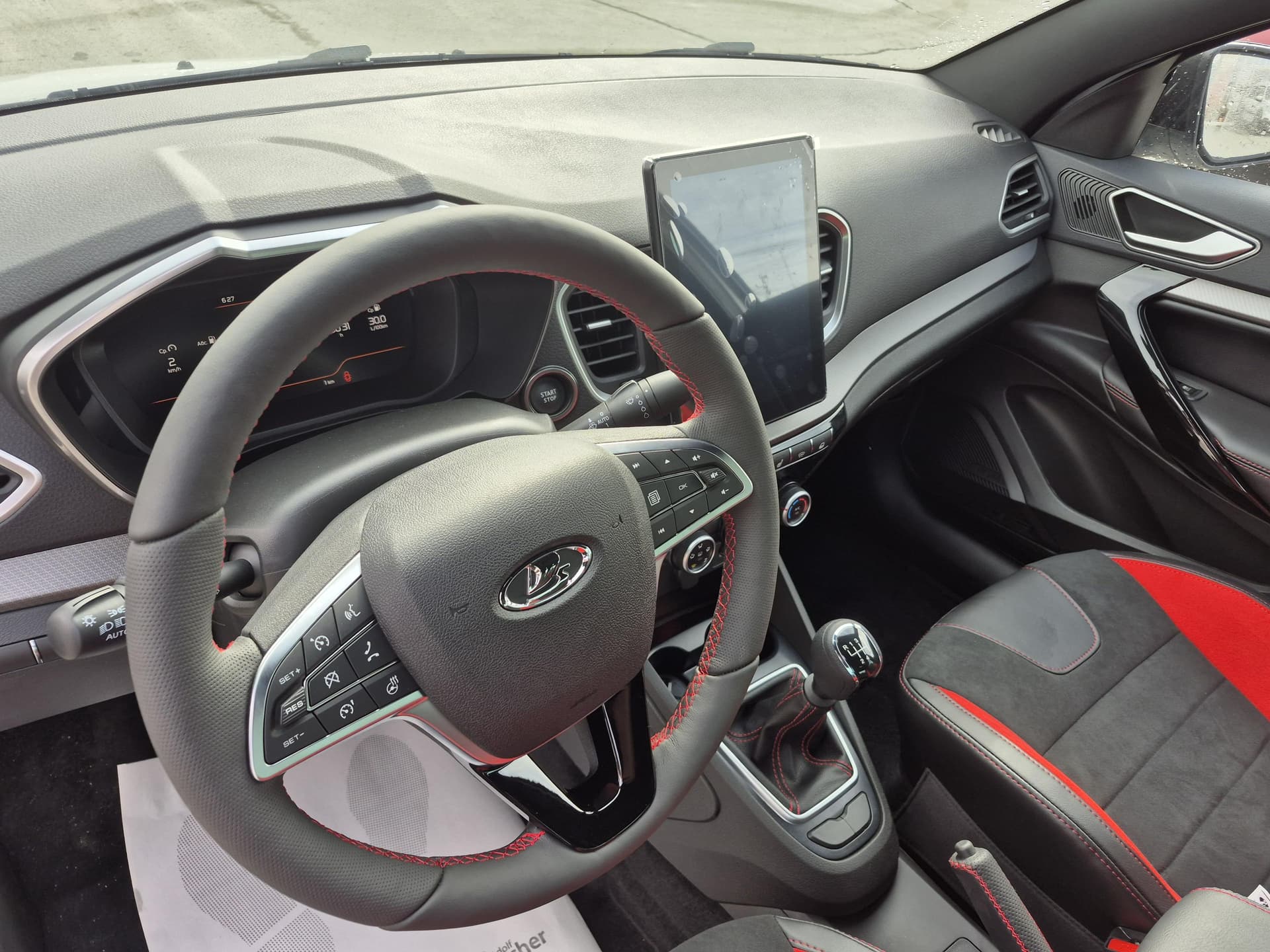 Lada Vesta Sport Черная серия Black 1.8 147 л.с. МТ в лизинг - 8