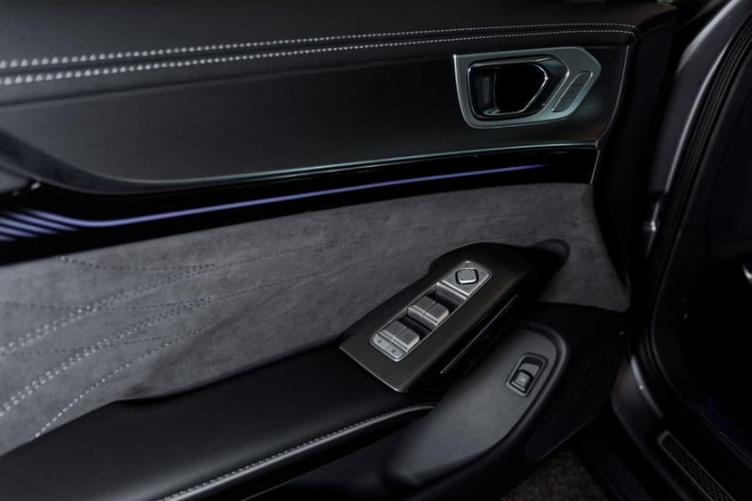 Hongqi H9 2.0Т Deluxe в лизинг - 23