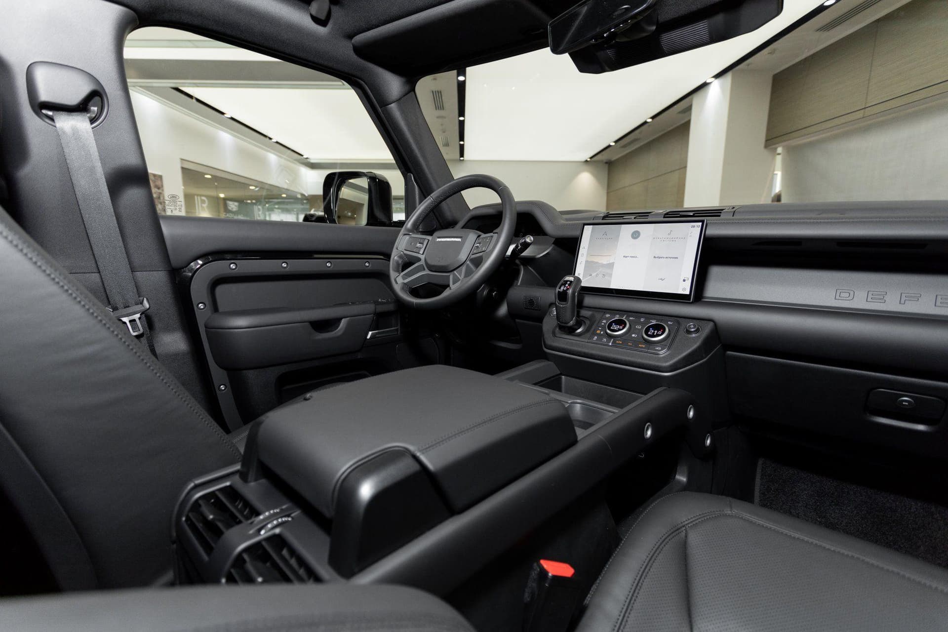 Land Rover Defender 110 3.0 дизель 350 л.с. гибрид Икс-Дайнэмик ХСЕ (X-Dynamic HSE) в лизинг - 14
