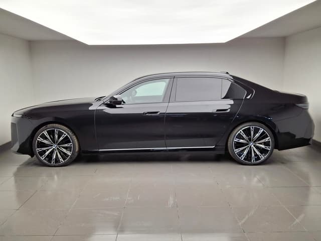 BMW 7 серия 740 полный привод в лизинг - 4