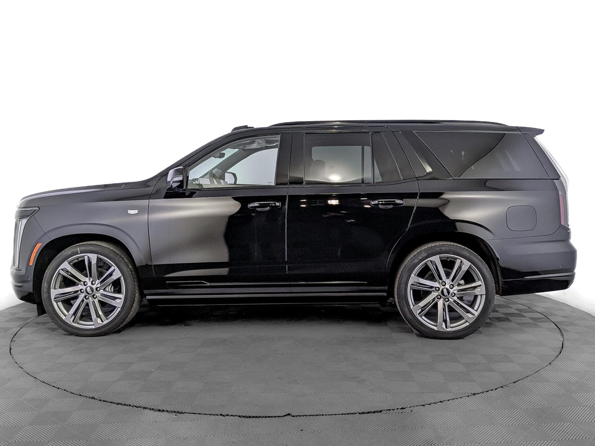 Cadillac Escalade 6.2 V8 Sport Platinum в лизинг - 4