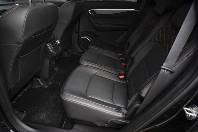 Geely Okavango Flagship 2.0T 7DCT 2WD в лизинг - 21