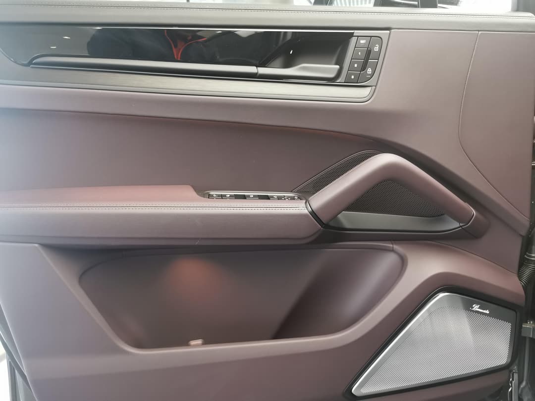 Porsche Cayenne GTS Coupe в лизинг - 31