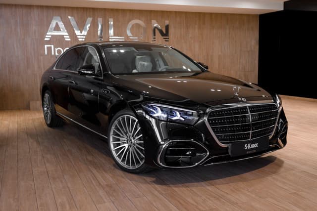 Mercedes-Benz S седан 580 полный привод в лизинг - 3
