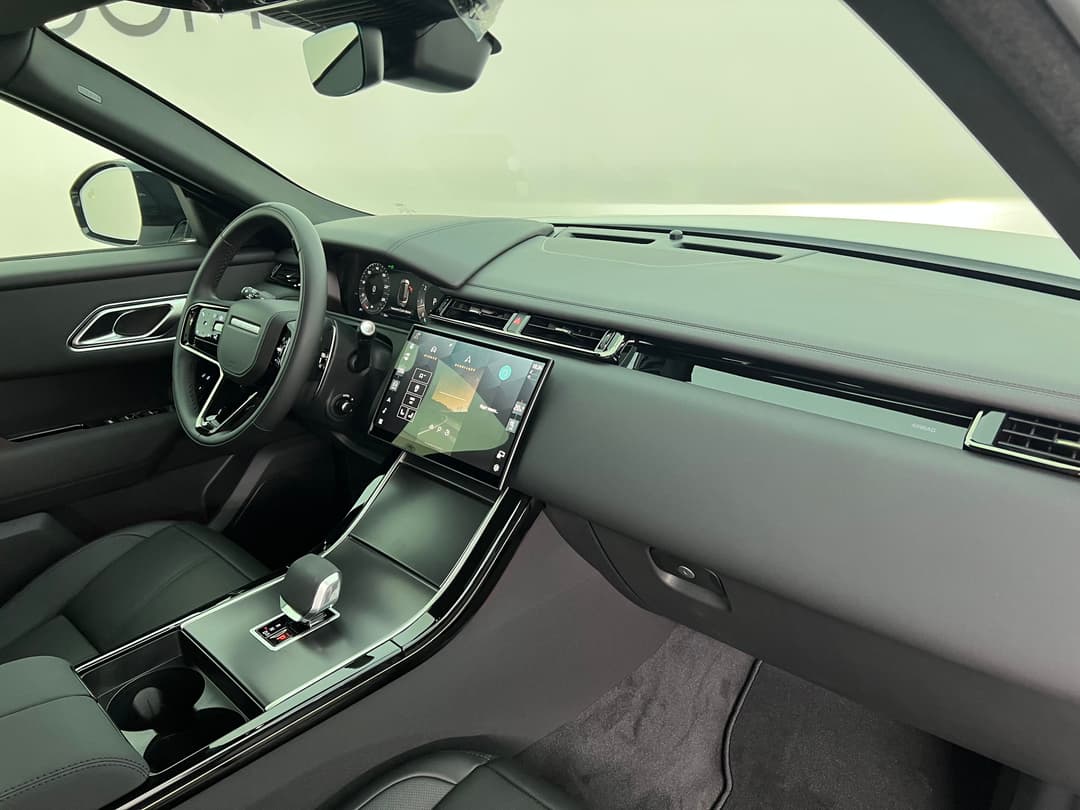 Land Rover Velar 2.0P 250 Dynamic SE в лизинг - 15