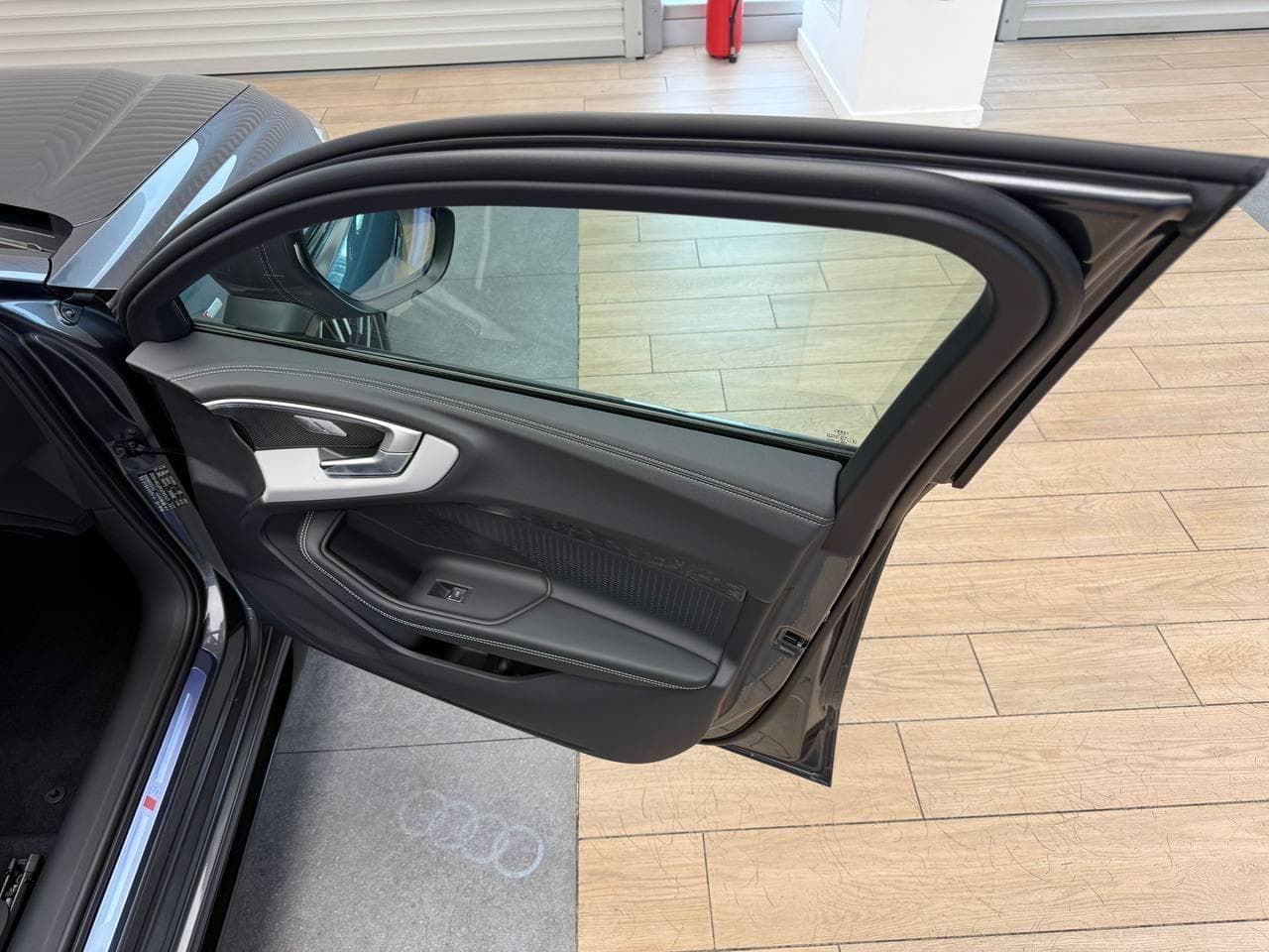 Audi A5 L Спорт 2.0Т 150 кВт полный привод АТ в лизинг - 19