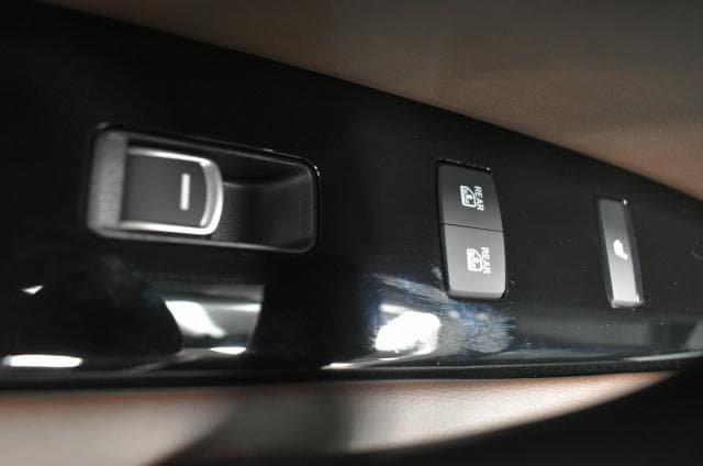 Honda UR-V 370T 9AT 4WD Prestige в лизинг - 27