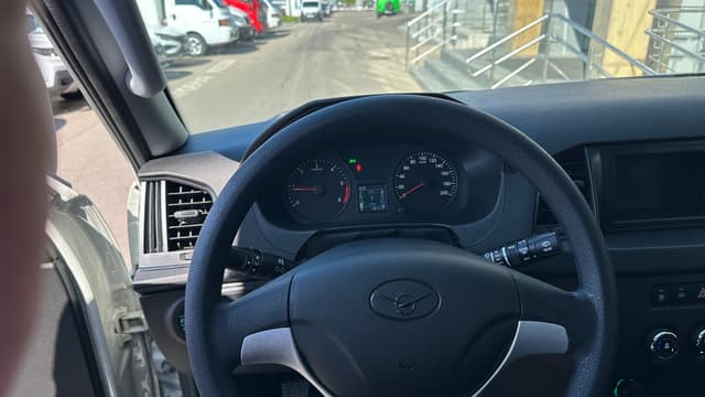 UAZ Profi Еврофургон длинная база Base двускатный мост 4х2 2.7 5MT в лизинг - 12