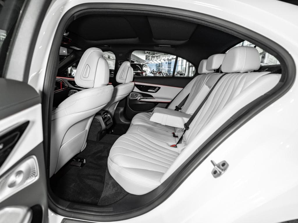 Mercedes-Benz E седан 300 4MATIC AMG Line в лизинг - 25