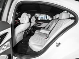 Mercedes-Benz E седан 300 4MATIC AMG Line в лизинг - 25