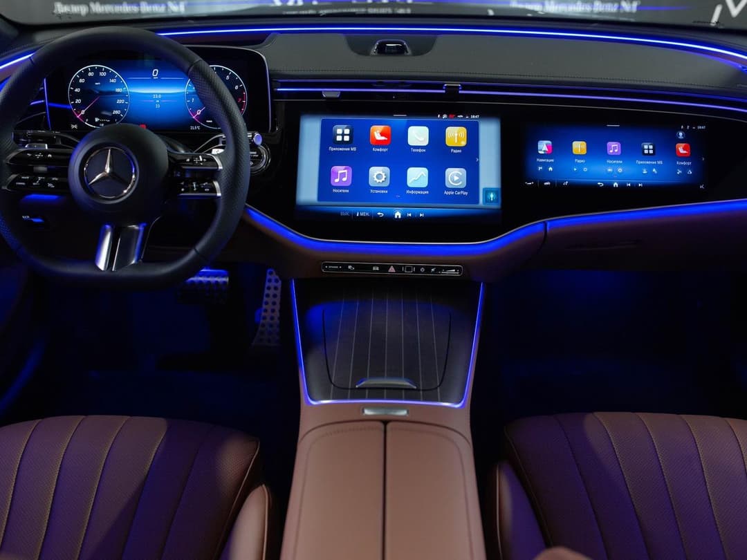 Mercedes-Benz E седан 300 полный привод АМГ Лайн (AMG Line) в лизинг - 3
