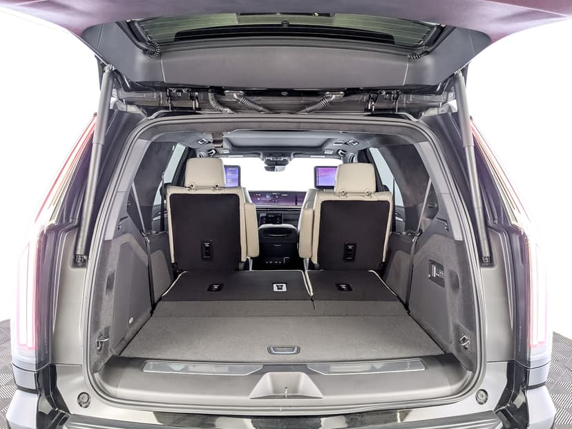 Cadillac Escalade 6.2 V8 Sport Platinum в лизинг - 9