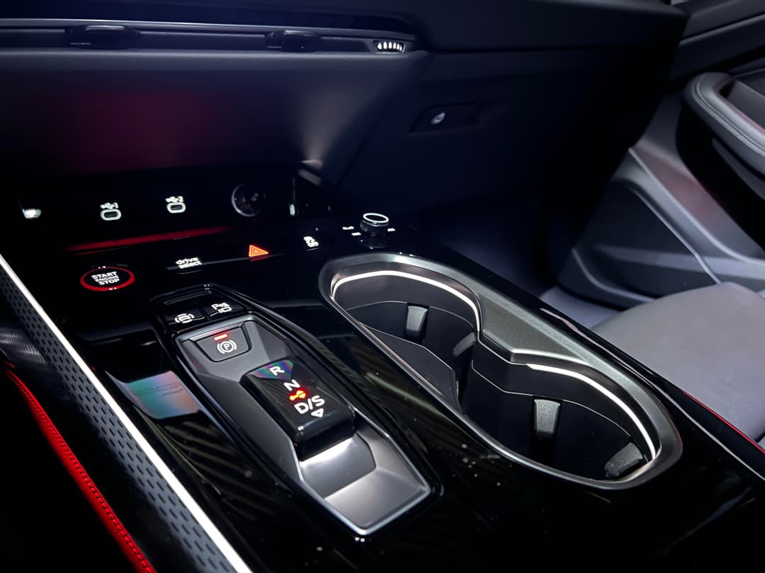 Audi A6 Эс лайн 40 дизель полный привод АТ в лизинг - 22