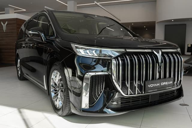 Voyah Dream PHEV Long Range (последовательный гибрид) в лизинг - 4