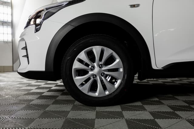 Solaris KRX Comfort 1.6 6AT в лизинг - 11