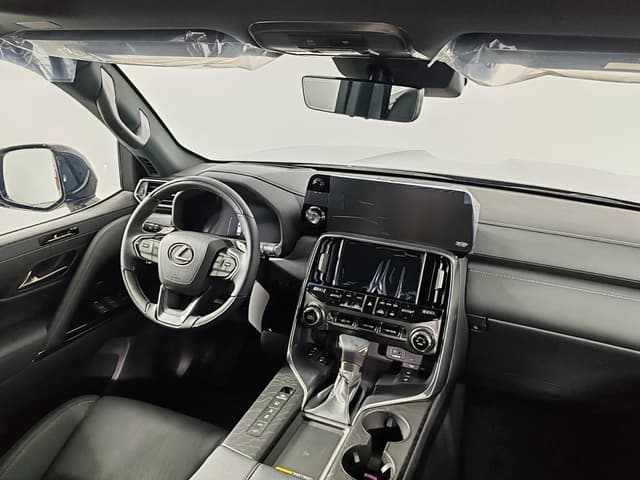 Lexus LX 500d Urban DSL в лизинг - 10