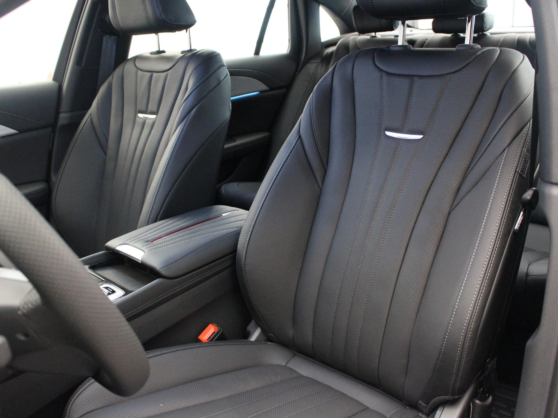Hongqi H5 Black Edition 2.0Т в лизинг - 13