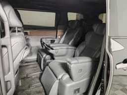Toyota Alphard 2.5 HEV CVT в лизинг - 11