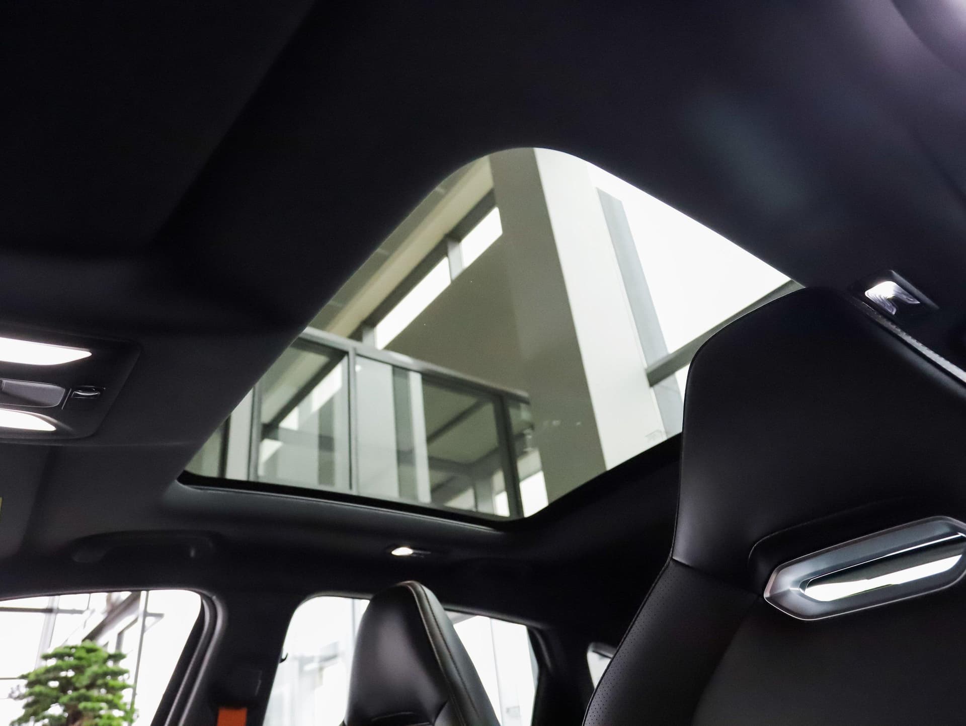 Changan Uni-V Tech 1.5T 7DCT в лизинг - 16