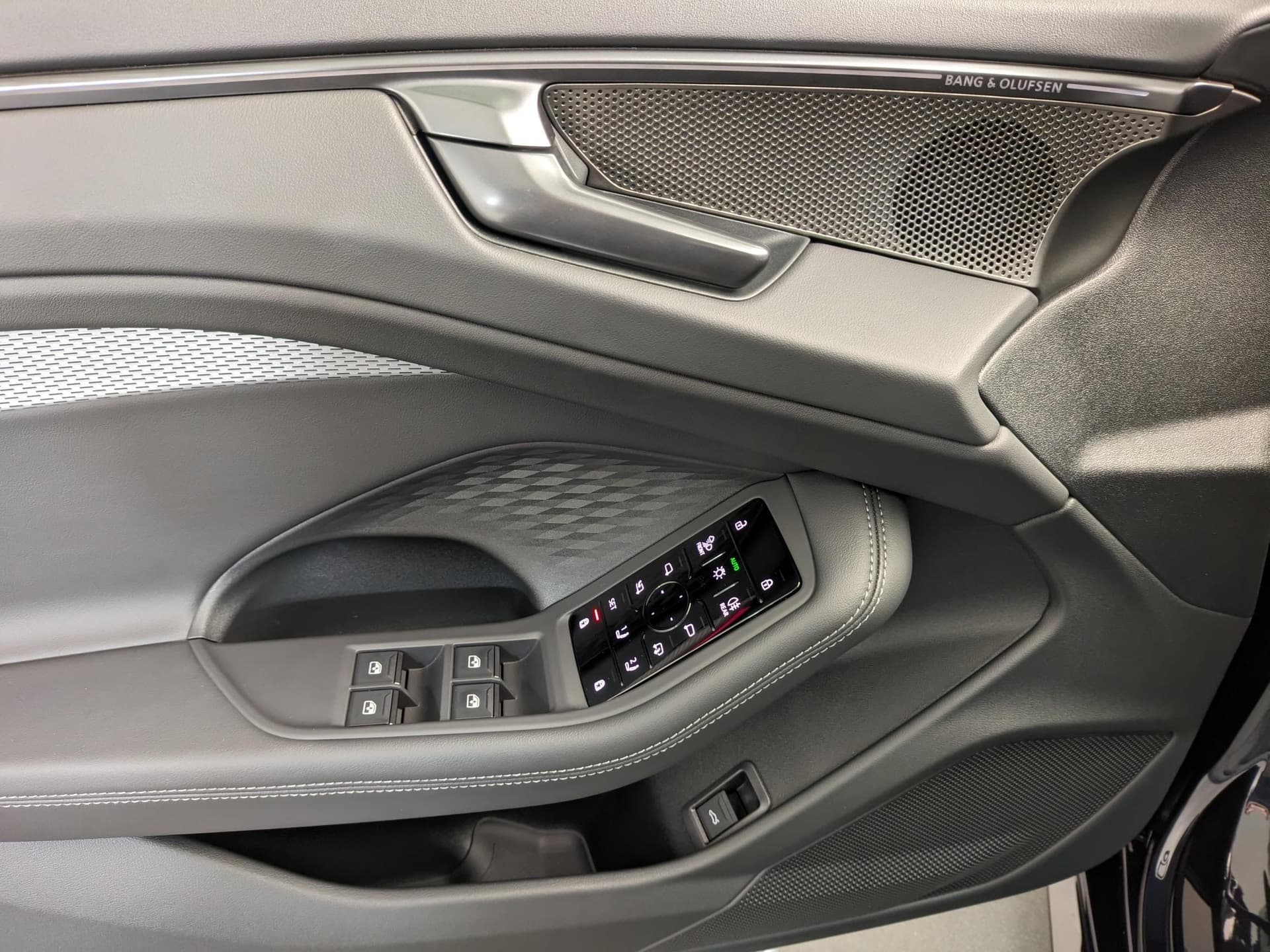 Audi A6 Эс лайн 45 полный привод АТ (S line) в лизинг - 6