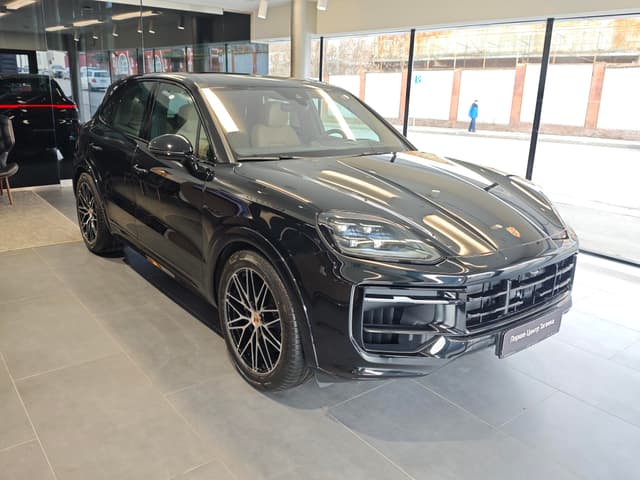 Porsche Cayenne - 3