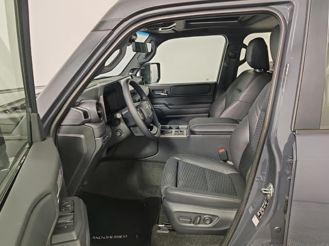 Toyota Land Cruiser Prado Mid VX 2.8d АКП в лизинг - 17