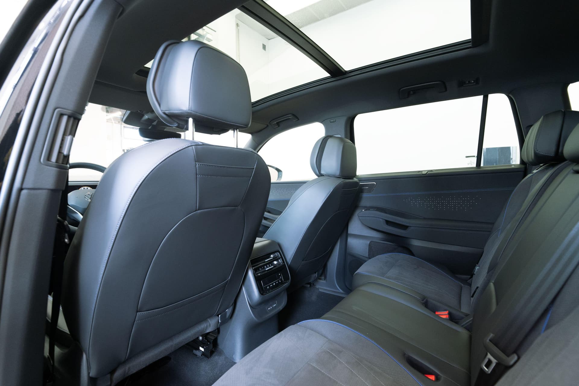 Volkswagen Teramont Pro Peak Edition 450TSI 7AT 4Motion в лизинг - 17