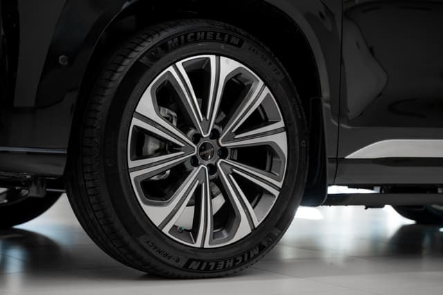 EXEED VX President 7 мест 2.0T 8AT 4WD в лизинг - 19