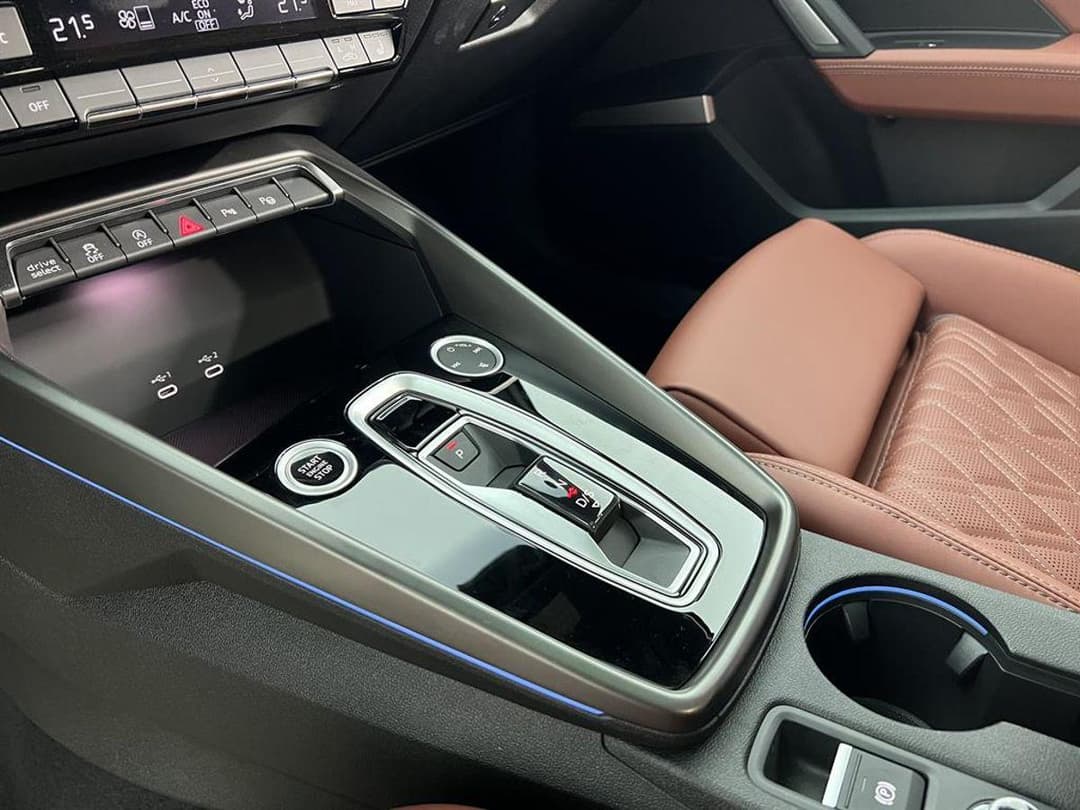 Audi A3 Sportback Premium Luxury 35 TFSI tiptronic в лизинг - 13