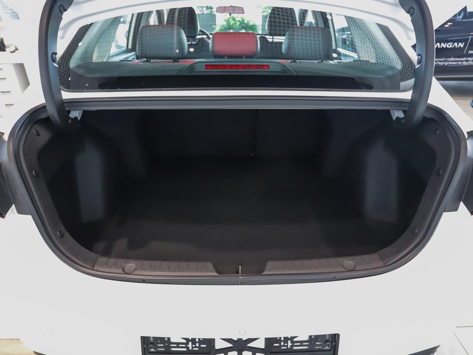 Changan Eado Plus DLX 1.4T 7DCT в лизинг - 19