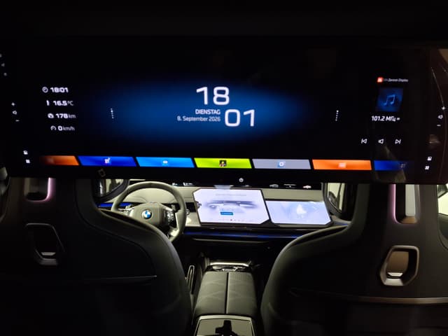 BMW 7 серия 740 полный привод в лизинг - 17
