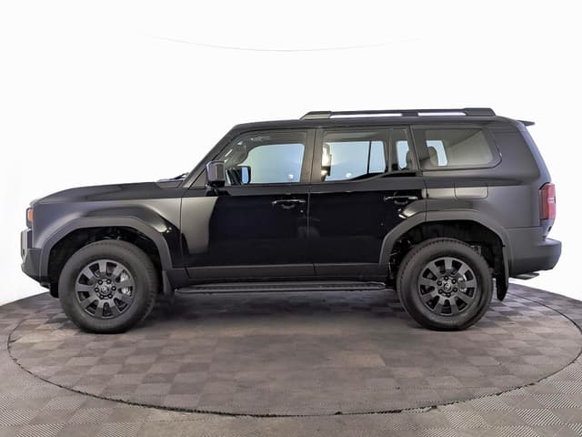 Toyota Land Cruiser Prado - 4