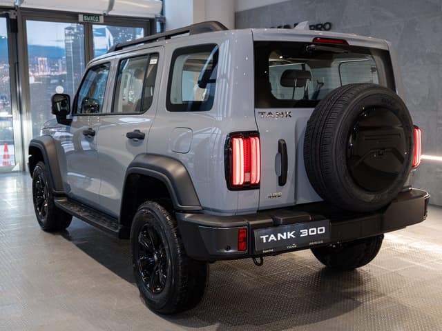 Tank 300 City Adventure 2.0 8AT 4WD в лизинг - 6