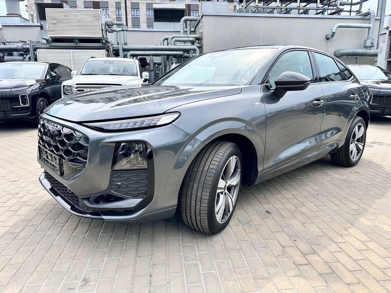 Audi Q3 Sportback - 2