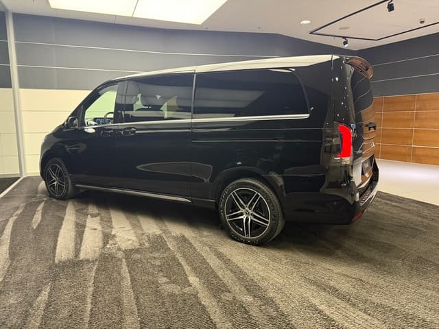 Mercedes-Benz V 300 d EL 4MATIC EXCLUSIVE в лизинг - 3