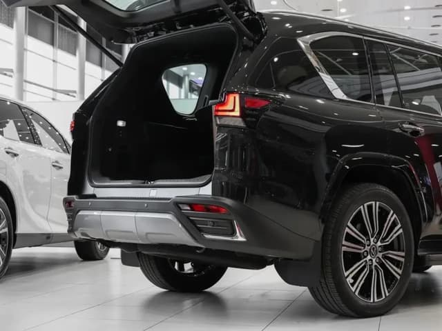Lexus LX 500d Урбан в лизинг - 7