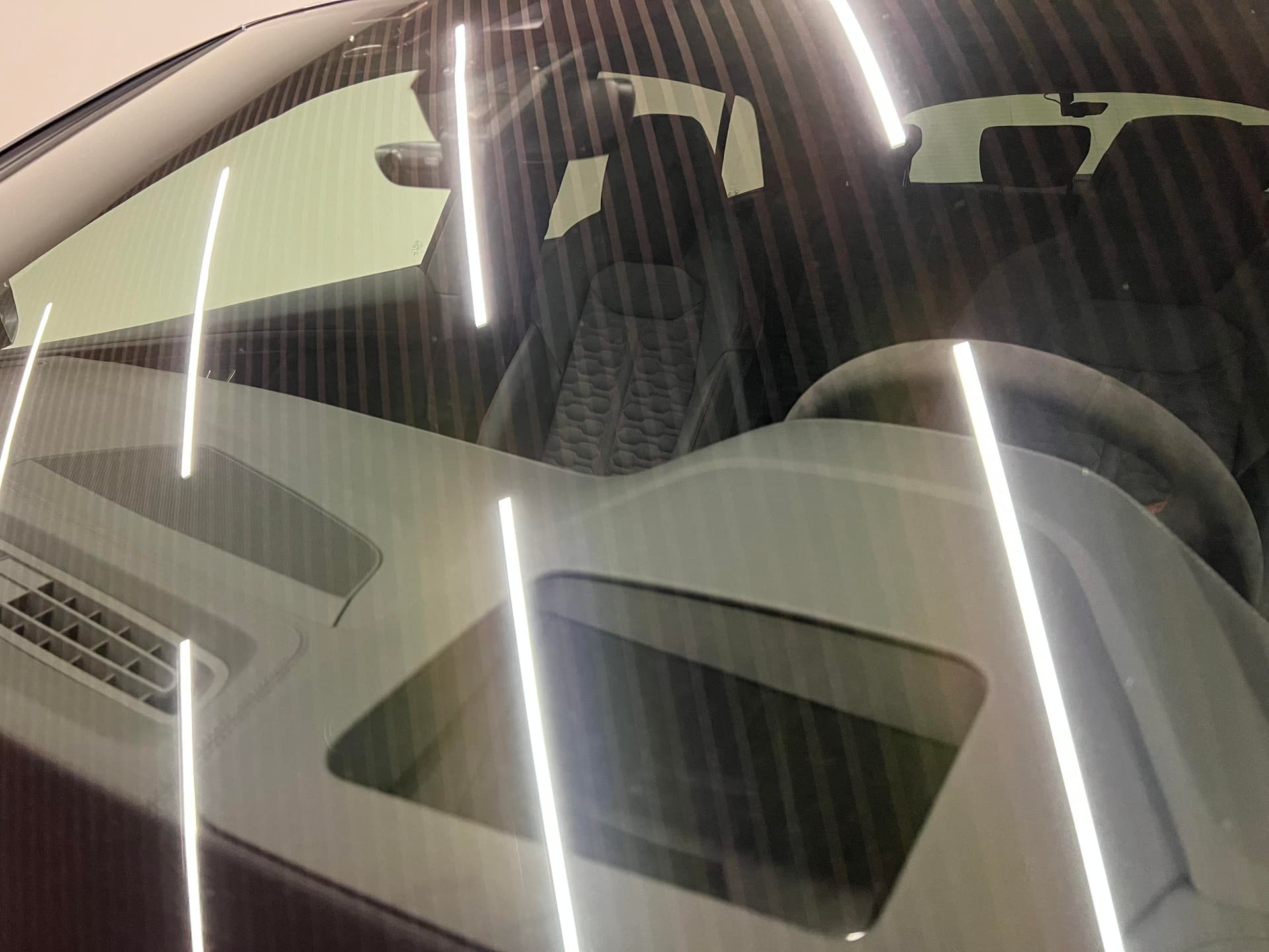 Audi RS Q8 quattro в лизинг - 21