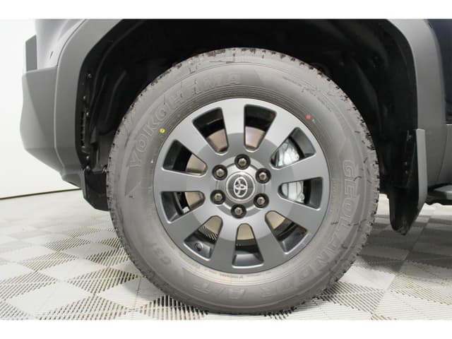 Toyota Land Cruiser Prado Mid VX 2.8d АКП в лизинг - 19