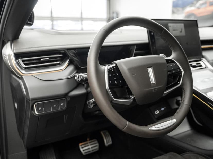 Wey 05 Premium 2.0 PHEV DHT 4WD в лизинг - 12