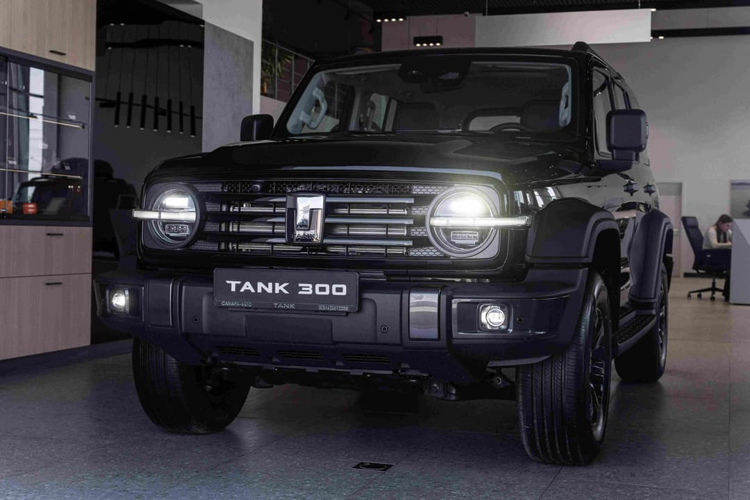 Tank 300 City Adventure 2.0 8AT 4WD в лизинг - 37