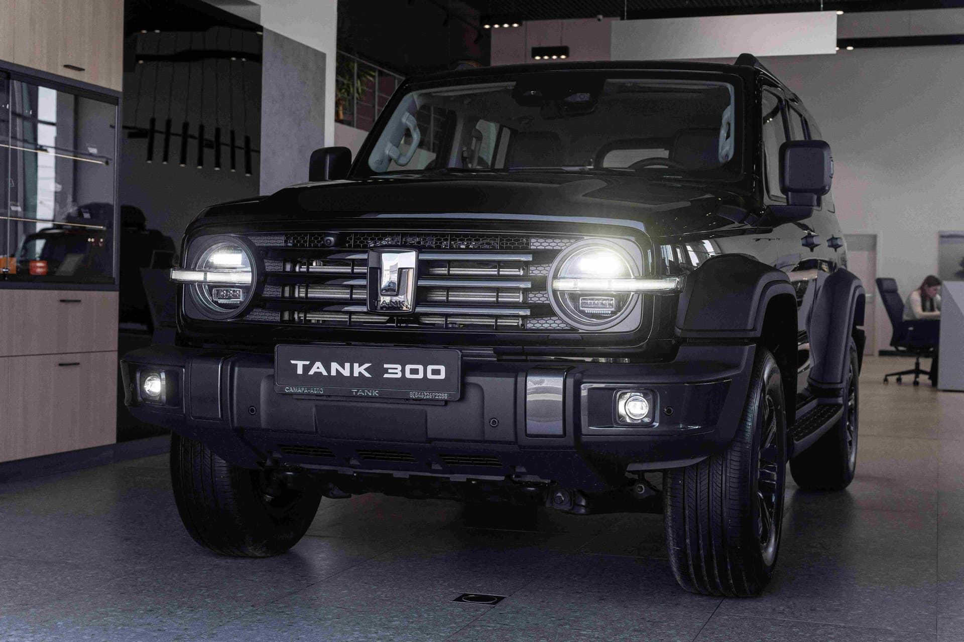 Tank 300 City Adventure 2.0 8AT 4WD в лизинг - 37