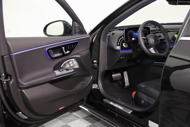 Mercedes-Benz E седан 300 полный привод АМГ Лайн (AMG Line) в лизинг - 14