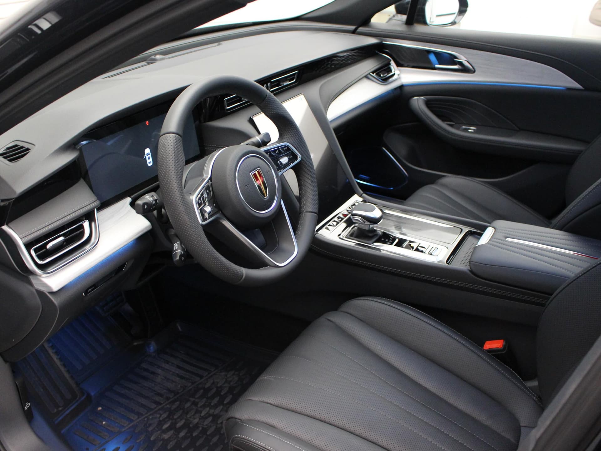 Hongqi H5 Black Edition 2.0Т в лизинг - 11