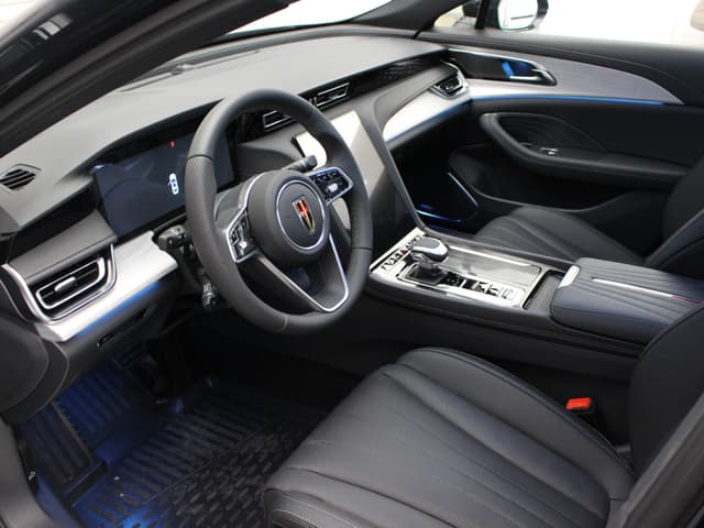 Hongqi H5 Black Edition 2.0Т в лизинг - 11