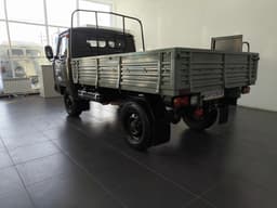 UAZ 3303 Бортовой Одинарная кабина без ABS 2.7 5MT в лизинг - 7