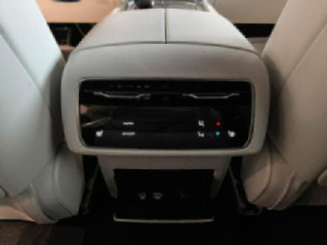 Tank 700 Edition One 3.0 HEV 9AT 4WD в лизинг - 39